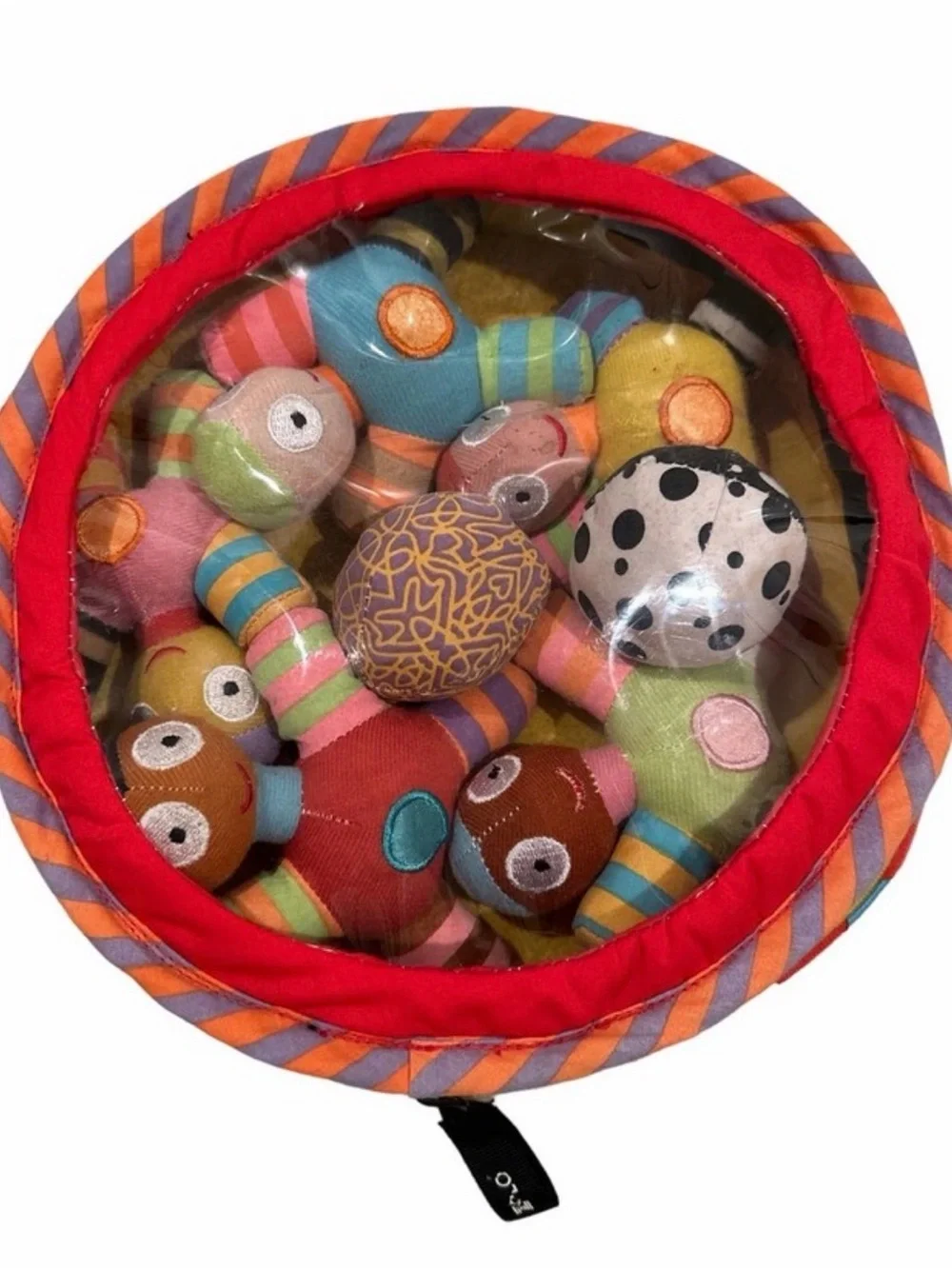 Kushies Zolo Magnetic Circus Acrobats Sensory Play 8pc Toy Stacking Dolls  +Bag